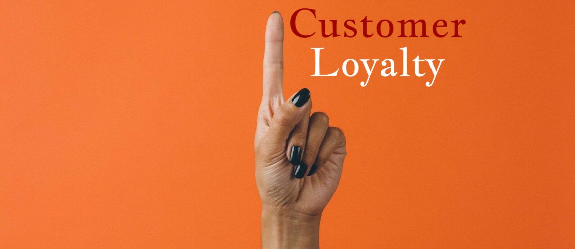 وفاداری مشتری: چگونه به دست می‌آید و حفظ می‌شود؟